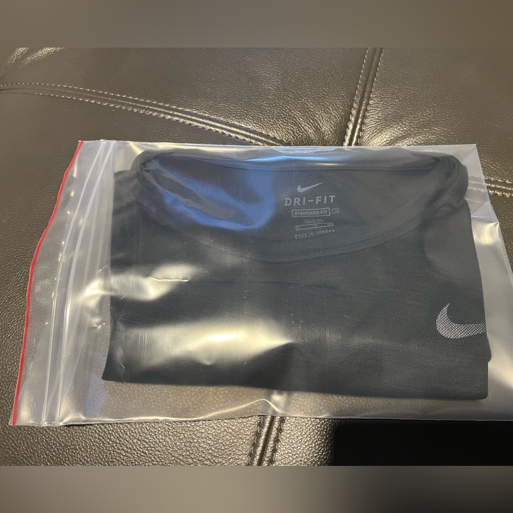 🔥NIKE T-SHIRT STYLE #AJ8021-010 MEN'S SIZE 2XL-TALL SHORT SLEEVE COLOR BLACK - Picture 15 of 16